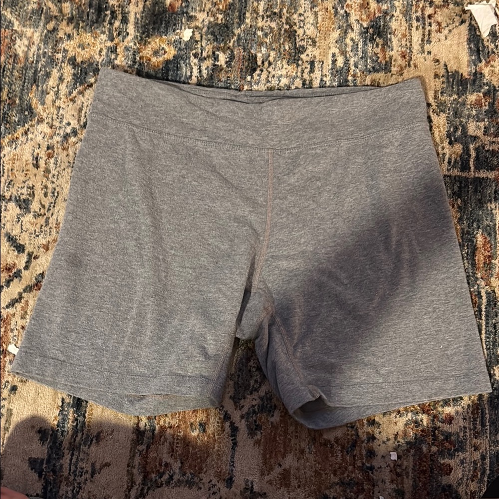 Danskin Now Gray Bike Shorts Elastic Waist